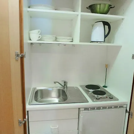 Flesch-2 By Interhome *