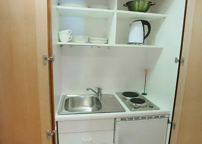 Flesch-2 By Interhome *